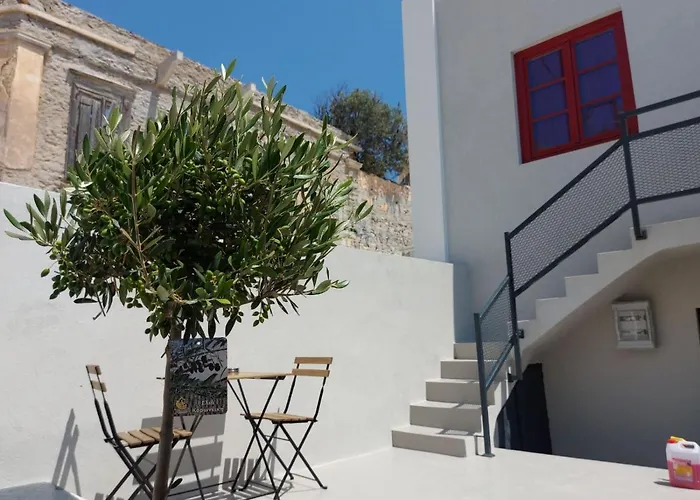 Ermoupolis Hidden Gems *