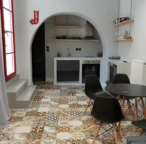 Ermoupolis Hidden Gems * Ermupoli