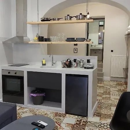 Ermoupolis Hidden Gems Apartamento *