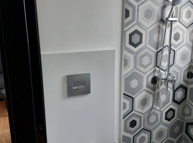 Ermoupolis Hidden Gems Daire *