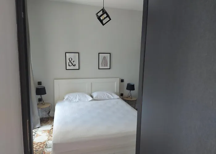 Ermoupolis Hidden Gems *