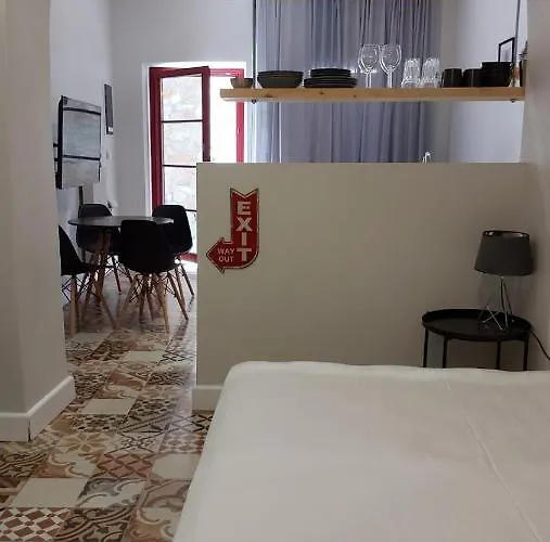 Ermoupolis Hidden Gems *